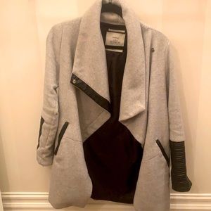 Free shipping! Stunning grey jacket with leather trim